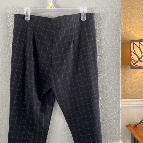 Ladies “Tribal” slacks black & gray size 12 in great condition. - Picture 7 of 7